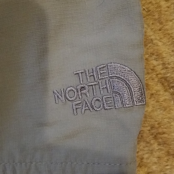 {THE NORTH FACE} EUC Hiking pants / shorts - Picture 5 of 12